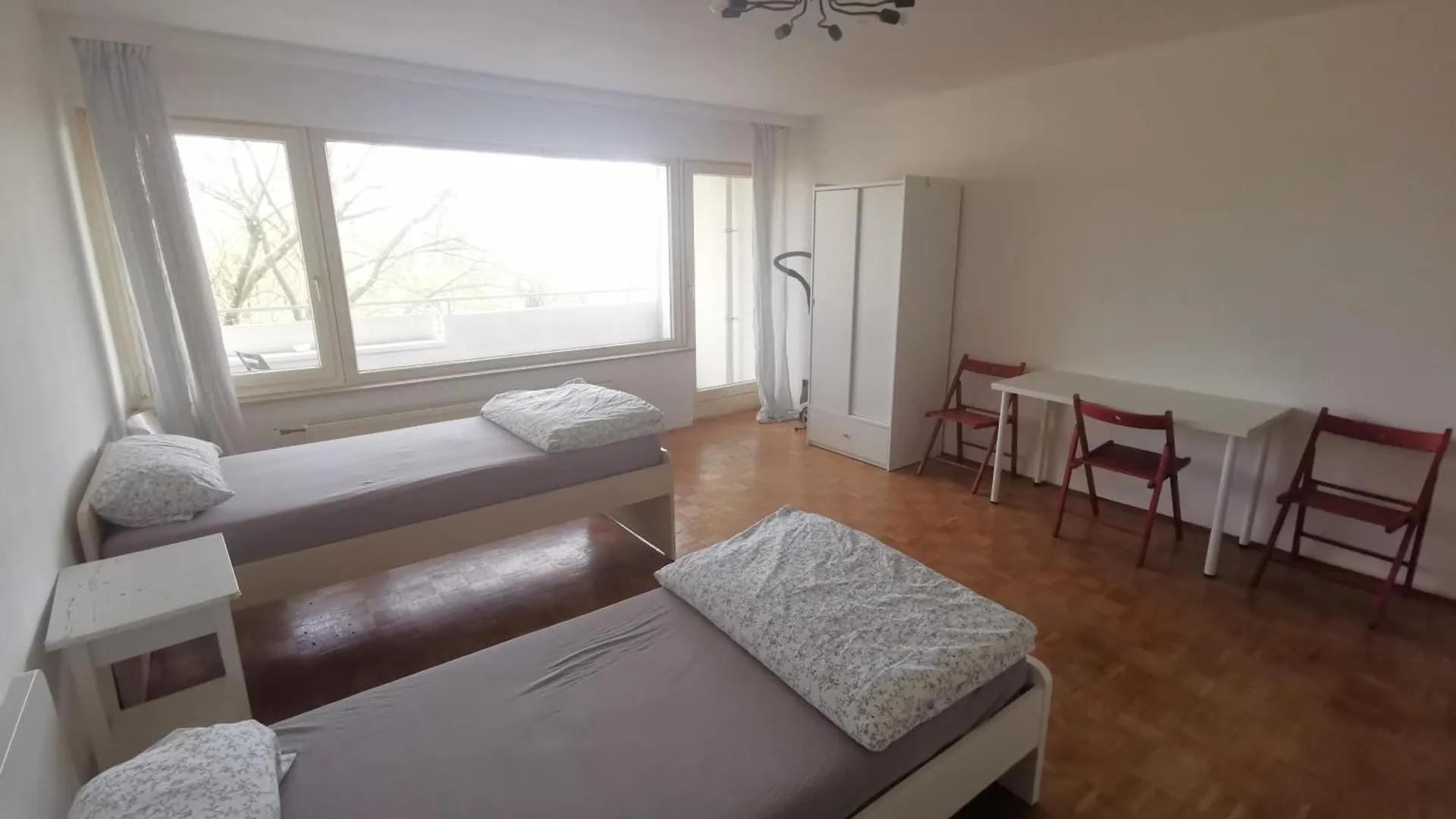 2-Zimmer Wohnung 10Min To Fair - Max 5 Personen contacts